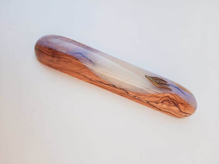 37-1 מזוזה עץ זית פנינה