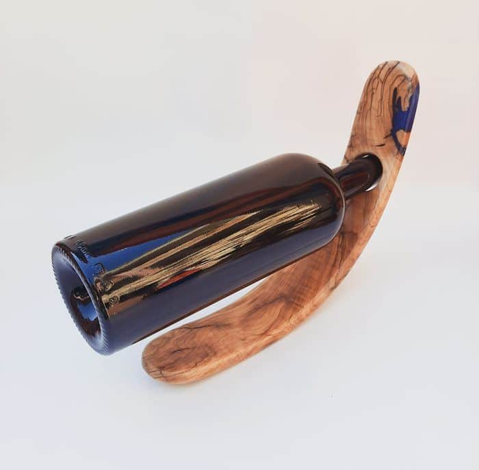 WI2 מעמד ליין עץ זית ומילוי אפוקסי כחול