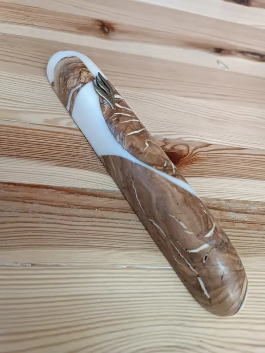 47 בית מזוזה 15 עץ זית אפוקסי לבן