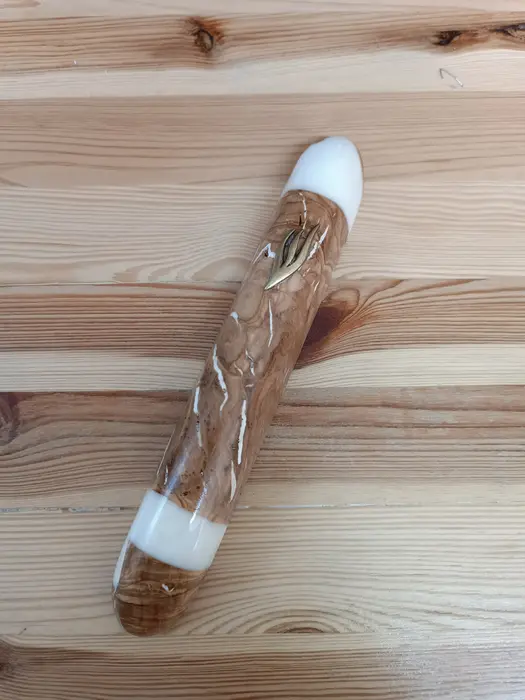 48 בית מזוזה 12 עץ זית אפוקסי לבן