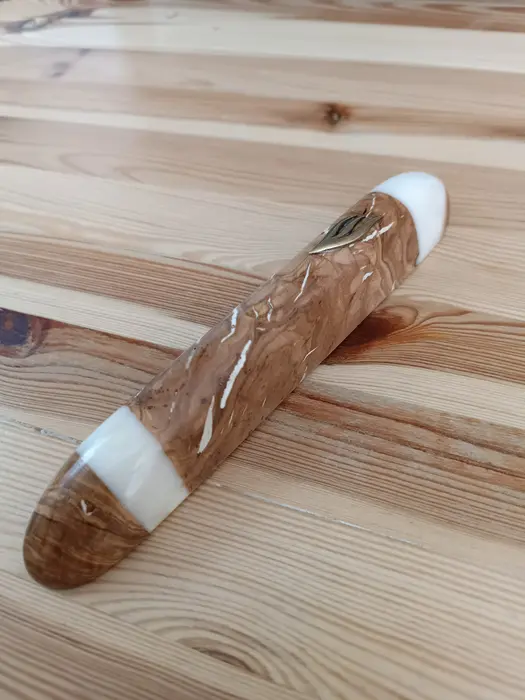 48 בית מזוזה 12 עץ זית אפוקסי לבן